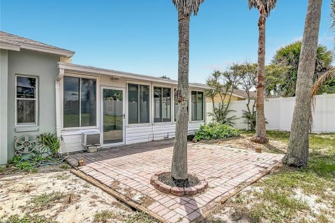 Casa en venta en New Smyrna Beach, Florida, 3 dormitorios, 141.95 m2 № 2099805 - foto 30