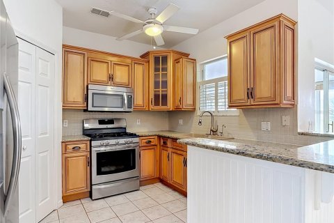 Casa en venta en New Smyrna Beach, Florida, 3 dormitorios, 141.95 m2 № 2099805 - foto 6
