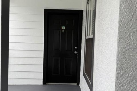 Condo in Kissimmee, Florida, 1 bedroom № 2379472 - photo 4