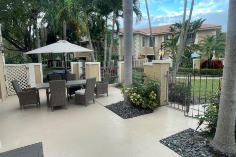 Adosado en alquiler en Palm Beach Gardens, Florida, 3 dormitorios, 142.33 m2 № 1036083 - foto 1