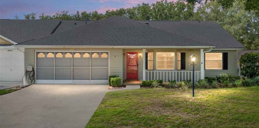 House in Ocala, Florida 2 bedrooms, 156.73 sq.m. № 1816153