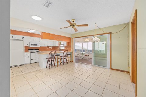 Casa en venta en Ocala, Florida, 2 dormitorios, 156.73 m2 № 1816153 - foto 18
