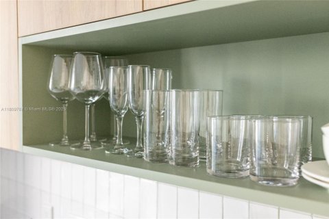 Copropriété à louer à Miami, Floride: 2 chambres, 84.26 m2 № 2012184 - photo 16