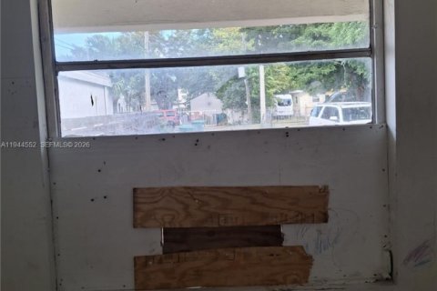 Immobilier commercial à vendre à Miami, Floride: 142.33 m2 № 2001083 - photo 13