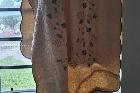 Immobilier commercial à vendre à Miami, Floride: 142.33 m2 № 2001083 - photo 17