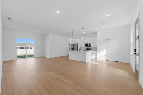 Villa ou maison à vendre à Ocala, Floride: 4 chambres, 167.13 m2 № 2093331 - photo 10