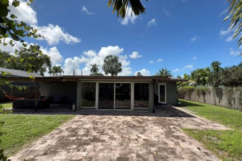 Casa en venta en Fort Lauderdale, Florida, 3 dormitorios, 147.16 m2 № 2421578 - foto 24