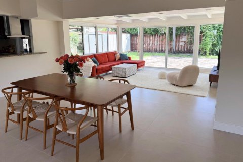 Casa en venta en Fort Lauderdale, Florida, 3 dormitorios, 147.16 m2 № 2421578 - foto 4