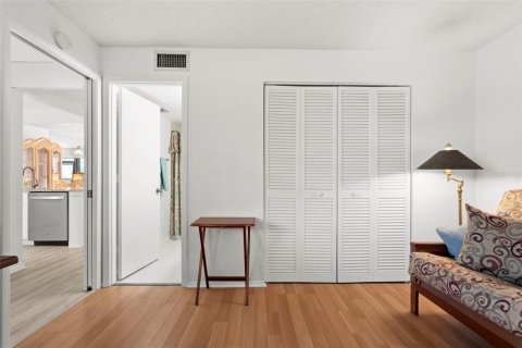 Condo in Bradenton, Florida, 2 bedrooms № 2214490 - photo 18