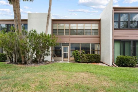Condo in Bradenton, Florida, 2 bedrooms № 2214490 - photo 23