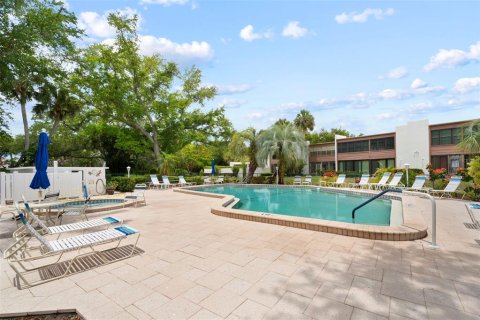 Condo in Bradenton, Florida, 2 bedrooms № 2214490 - photo 28