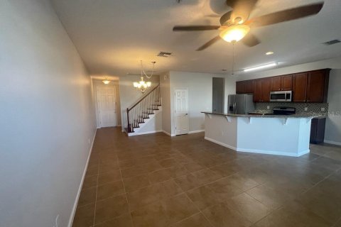 Adosado en alquiler en Orlando, Florida, 4 dormitorios, 185.8 m2 № 1913915 - foto 5