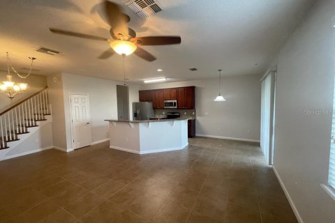 Adosado en alquiler en Orlando, Florida, 4 dormitorios, 185.8 m2 № 1913915 - foto 4