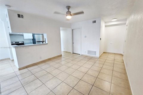 Copropriété à vendre à Tamarac, Floride: 1 chambre, 64.57 m2 № 1852323 - photo 9