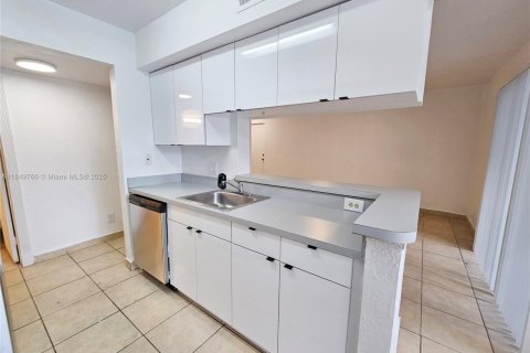 Copropriété à vendre à Tamarac, Floride: 1 chambre, 64.57 m2 № 1852323 - photo 15