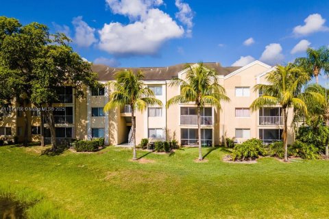 Copropriété à vendre à Tamarac, Floride: 1 chambre, 64.57 m2 № 1852323 - photo 5