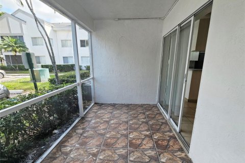 Copropriété à vendre à Tamarac, Floride: 1 chambre, 64.57 m2 № 1852323 - photo 12