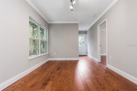 Casa en venta en Orlando, Florida, 4 dormitorios, 337.79 m2 № 2148019 - foto 12
