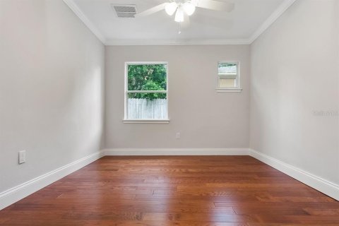Casa en venta en Orlando, Florida, 4 dormitorios, 337.79 m2 № 2148019 - foto 17