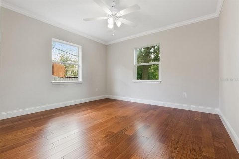 Casa en venta en Orlando, Florida, 4 dormitorios, 337.79 m2 № 2148019 - foto 19