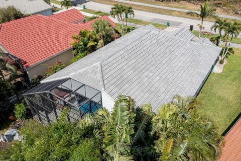 Casa en venta en Port St. Lucie, Florida, 3 dormitorios, 197.32 m2 № 1142242 - foto 1