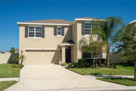 Villa ou maison à Wesley Chapel, Floride 4 chambres, 220.36 m2 № 2428936