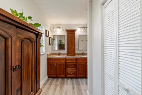 Villa ou maison à vendre à Longwood, Floride: 4 chambres, 227.52 m2 № 2419092 - photo 26