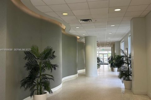 Copropriété à vendre à Hollywood, Floride: 2 chambres, 126.16 m2 № 1994609 - photo 5
