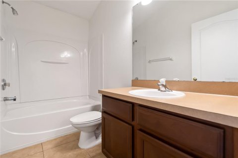 Купить таунхаус в Орландо, Флорида 8 комнат, 111.48м2, № 1784666 - фото 24
