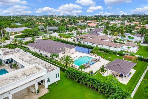 Villa ou maison à vendre à Miami, Floride: 5 chambres, 343.92 m2 № 1928309 - photo 9