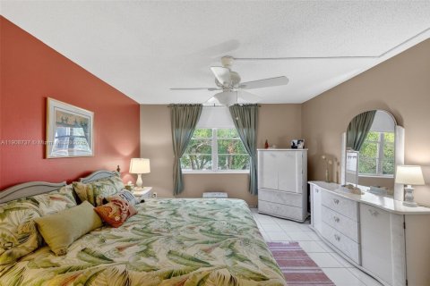 Купить кондоминиум в Лодердейл-Лейкс, Флорида 2 спальни, 89.19м2, № 2015882 - фото 20