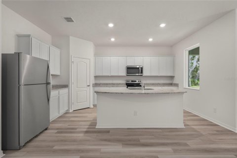 Villa ou maison à vendre à Poinciana, Floride: 5 chambres, 184.32 m2 № 2143000 - photo 2