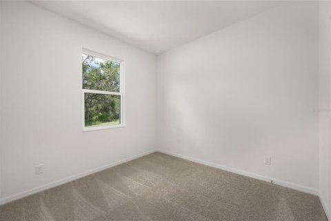 Villa ou maison à vendre à Poinciana, Floride: 5 chambres, 184.32 m2 № 2143000 - photo 15