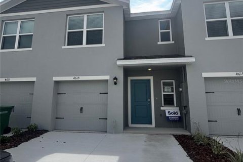 Townhouse in Lake Wales, Florida 3 bedrooms, 135.92 sq.m. № 2116634 - photo 4