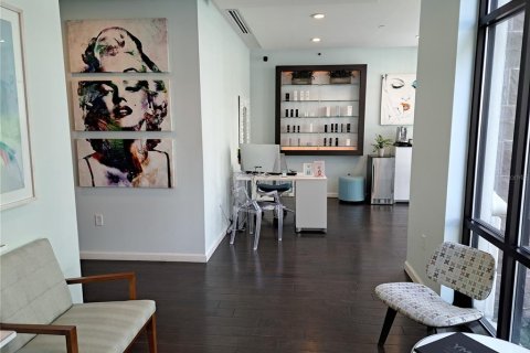 Immobilier commercial à vendre à Winter Park, Floride: 166.3 m2 № 2406481 - photo 7