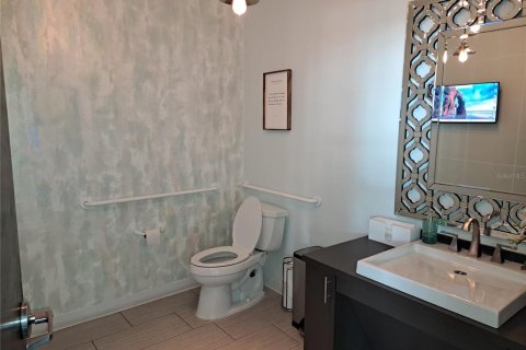 Immobilier commercial à vendre à Winter Park, Floride: 166.3 m2 № 2406481 - photo 10