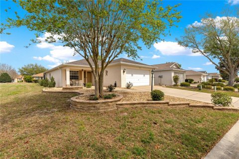 House in Ocala, Florida 2 bedrooms, 135.82 sq.m. № 2094050 - photo 5