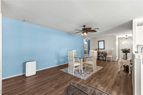 House in Ocala, Florida 2 bedrooms, 135.82 sq.m. № 2094050 - photo 19