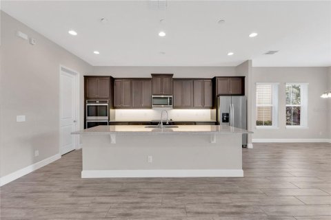 Villa ou maison à louer à Orlando, Floride: 4 chambres, 234.67 m2 № 1914739 - photo 8