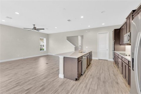Villa ou maison à louer à Orlando, Floride: 4 chambres, 234.67 m2 № 1914739 - photo 10