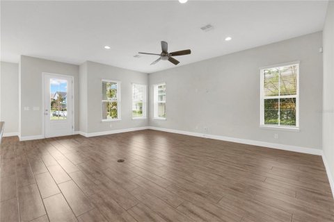 Villa ou maison à louer à Orlando, Floride: 4 chambres, 234.67 m2 № 1914739 - photo 7