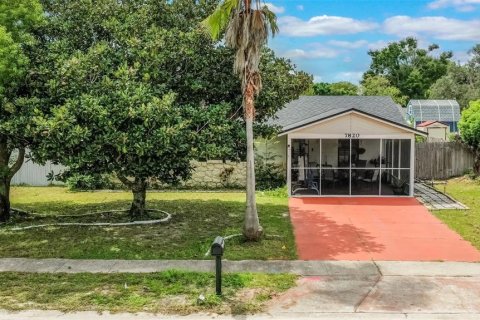 Casa en venta en Orlando, Florida, 3 dormitorios, 99.5 m2 № 1907804 - foto 1