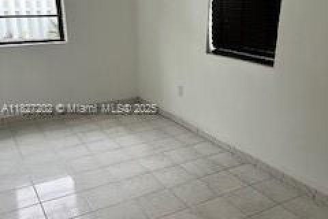 Купить виллу или дом в Хайалиа, Флорида 2 спальни, 123.28м2, № 1942343 - фото 8