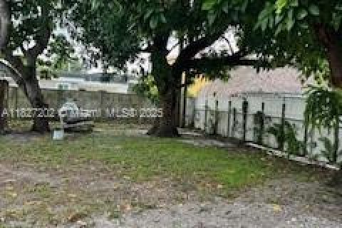 Купить виллу или дом в Хайалиа, Флорида 2 спальни, 123.28м2, № 1942343 - фото 22