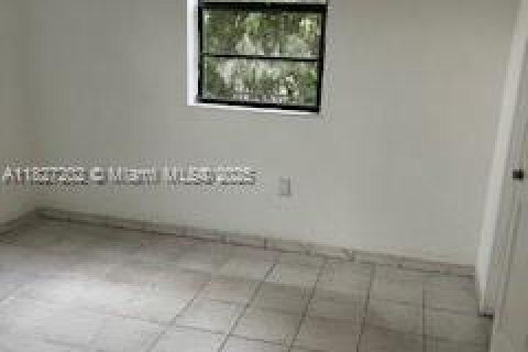 Купить виллу или дом в Хайалиа, Флорида 2 спальни, 123.28м2, № 1942343 - фото 7