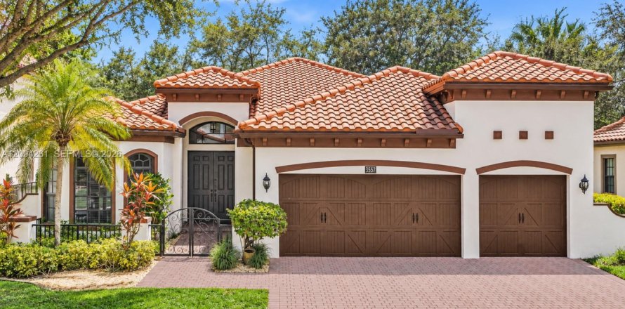 Casa en Cooper City, Florida 4 dormitorios, 273.32 m2 № 2390334