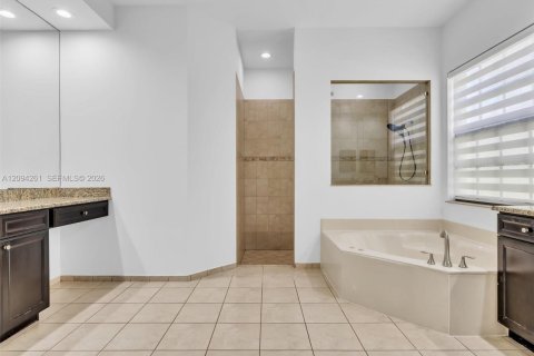 Casa en venta en Cooper City, Florida, 4 dormitorios, 273.32 m2 № 2390334 - foto 13