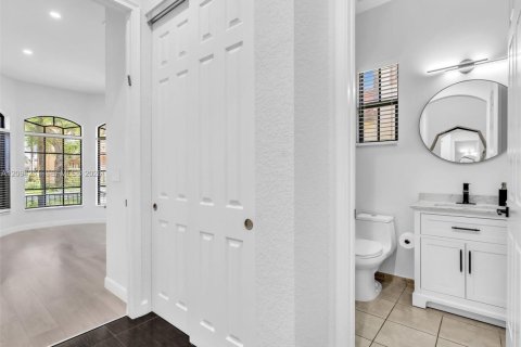 Casa en venta en Cooper City, Florida, 4 dormitorios, 273.32 m2 № 2390334 - foto 20