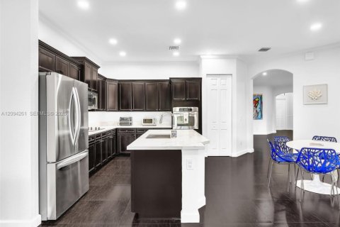 Casa en venta en Cooper City, Florida, 4 dormitorios, 273.32 m2 № 2390334 - foto 6