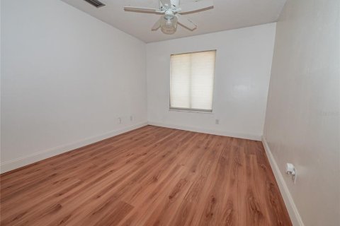 Condo in Altamonte Springs, Florida, 3 bedrooms  № 1720734 - photo 17